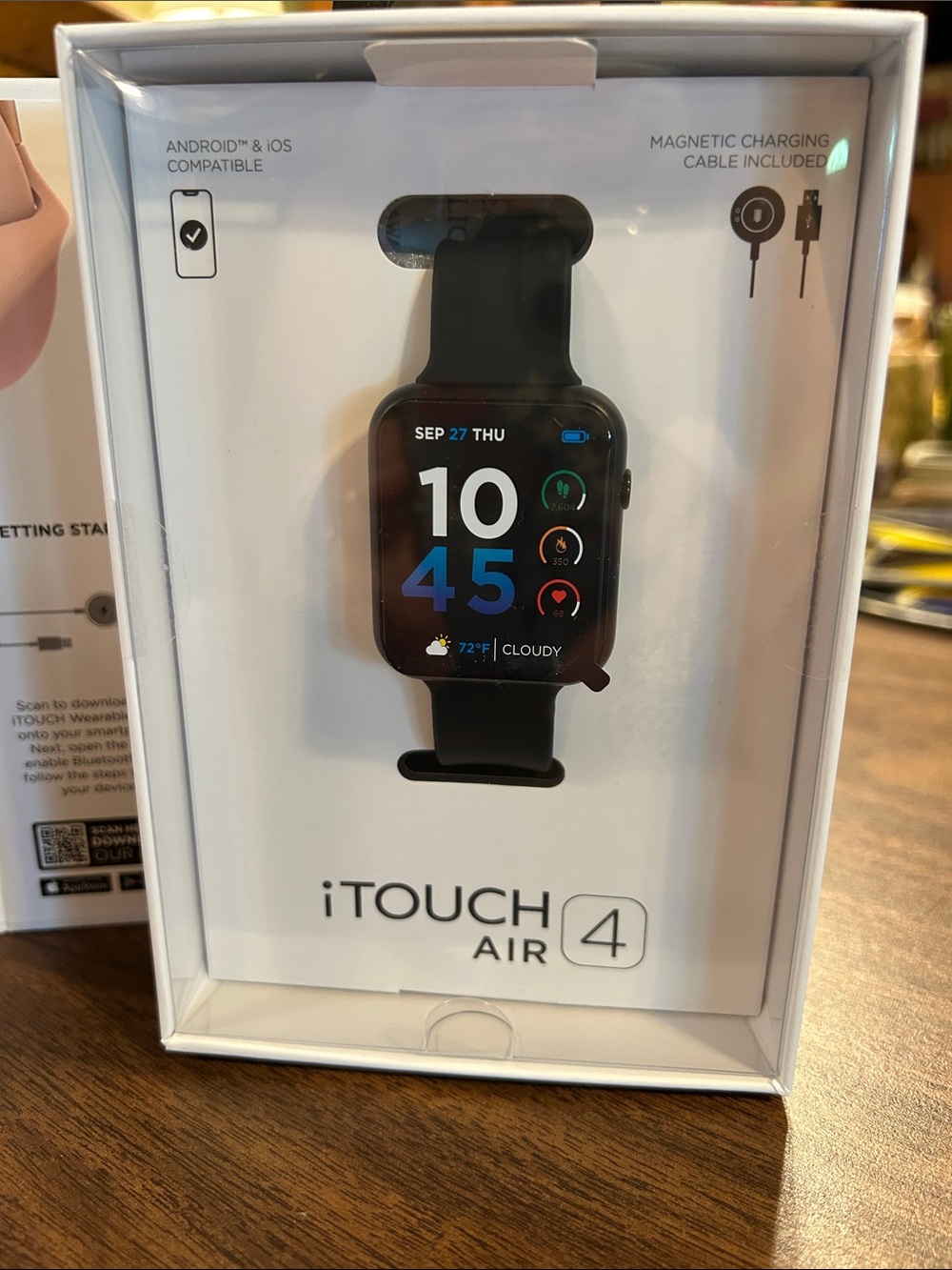 Air 4 Smartwatch in Black